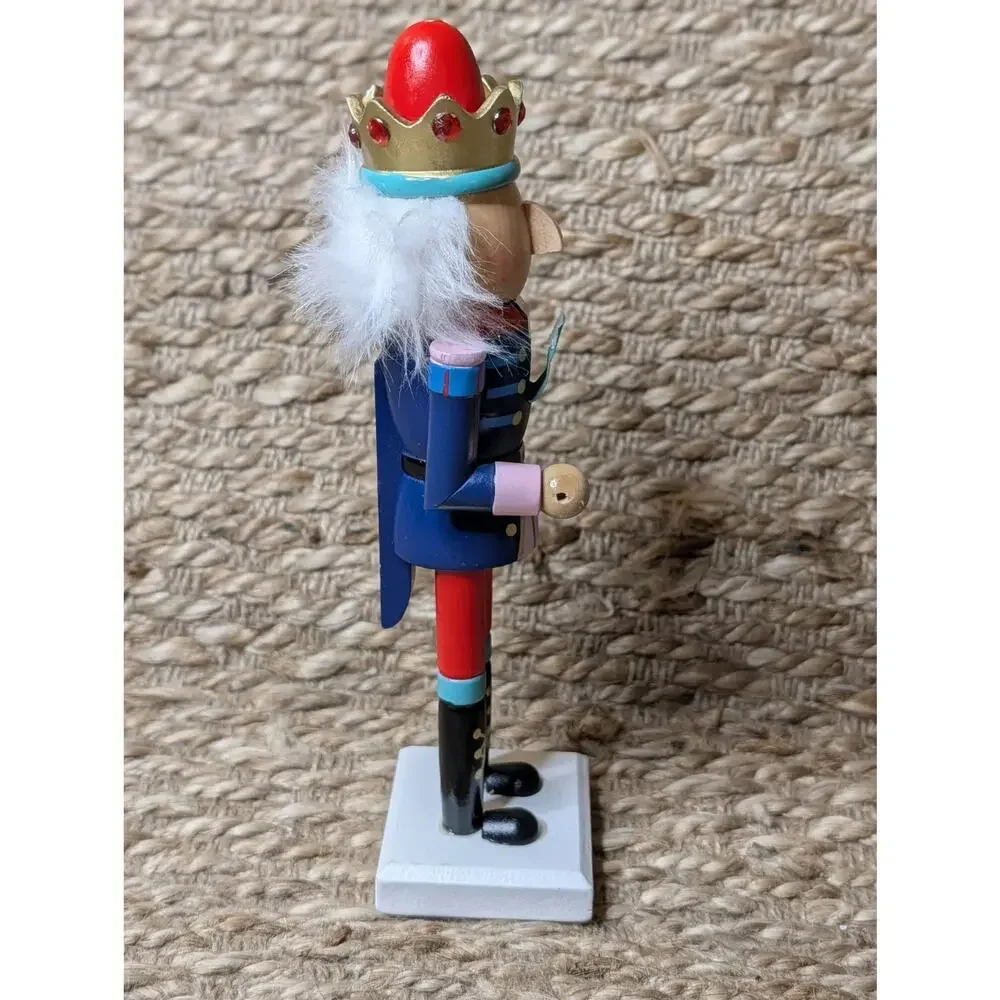 CHRISTMAS NUTCRACKER KING HOLIDAY DECOR 10